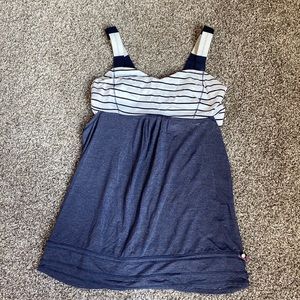 Lululemon Size 6 Workout Tank